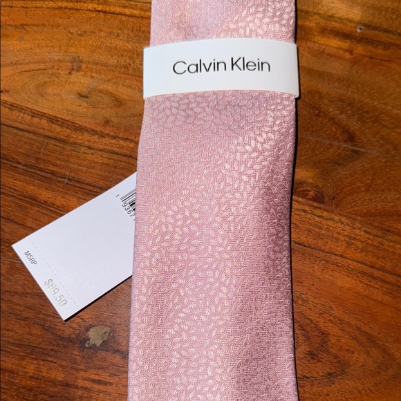 CALVIN KLEIN Mens Tie Pink Tonal Flower Petals Classic 3.0 Designer Necktie